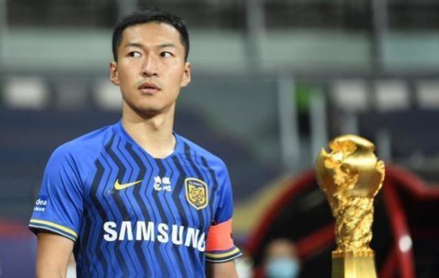 星空体育平台-32岁吴曦落叶归根回申花 9年后重回梦开始的地方